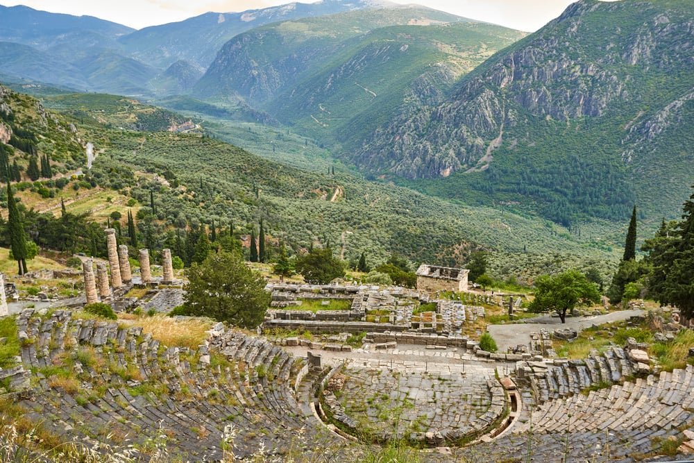 Athens Delphi Tour