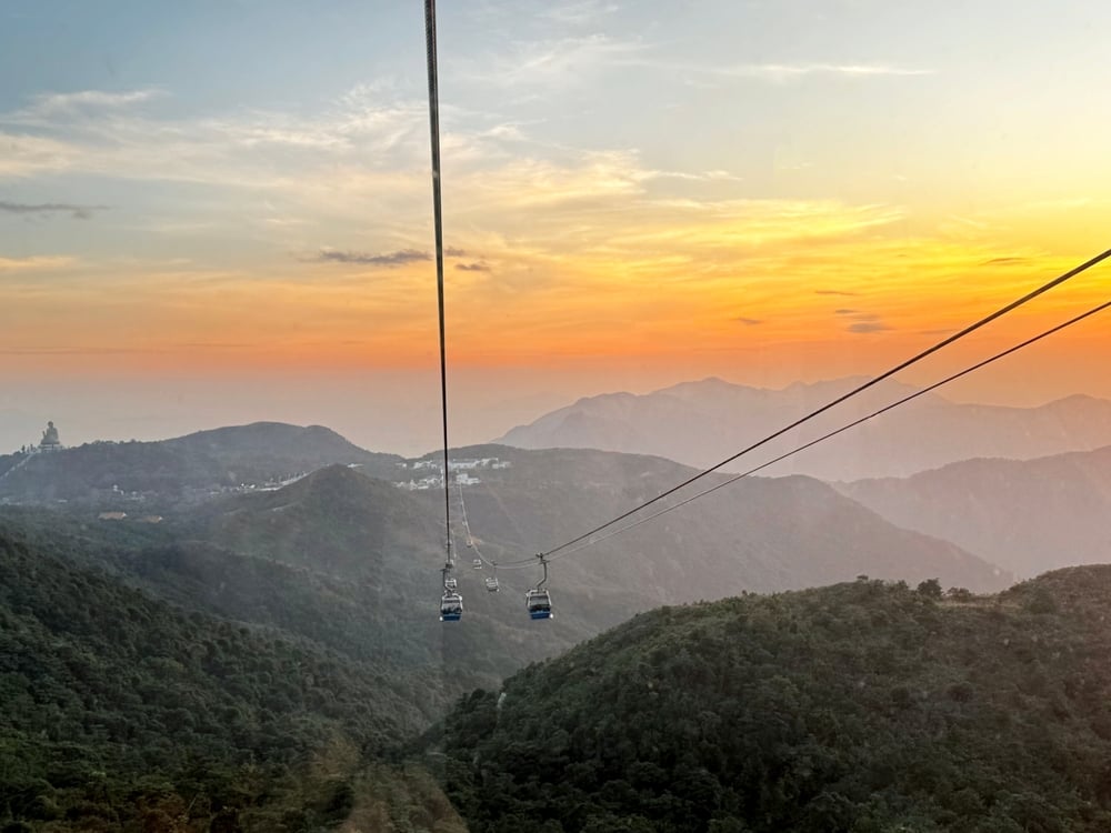 Shutterstock 2426329883