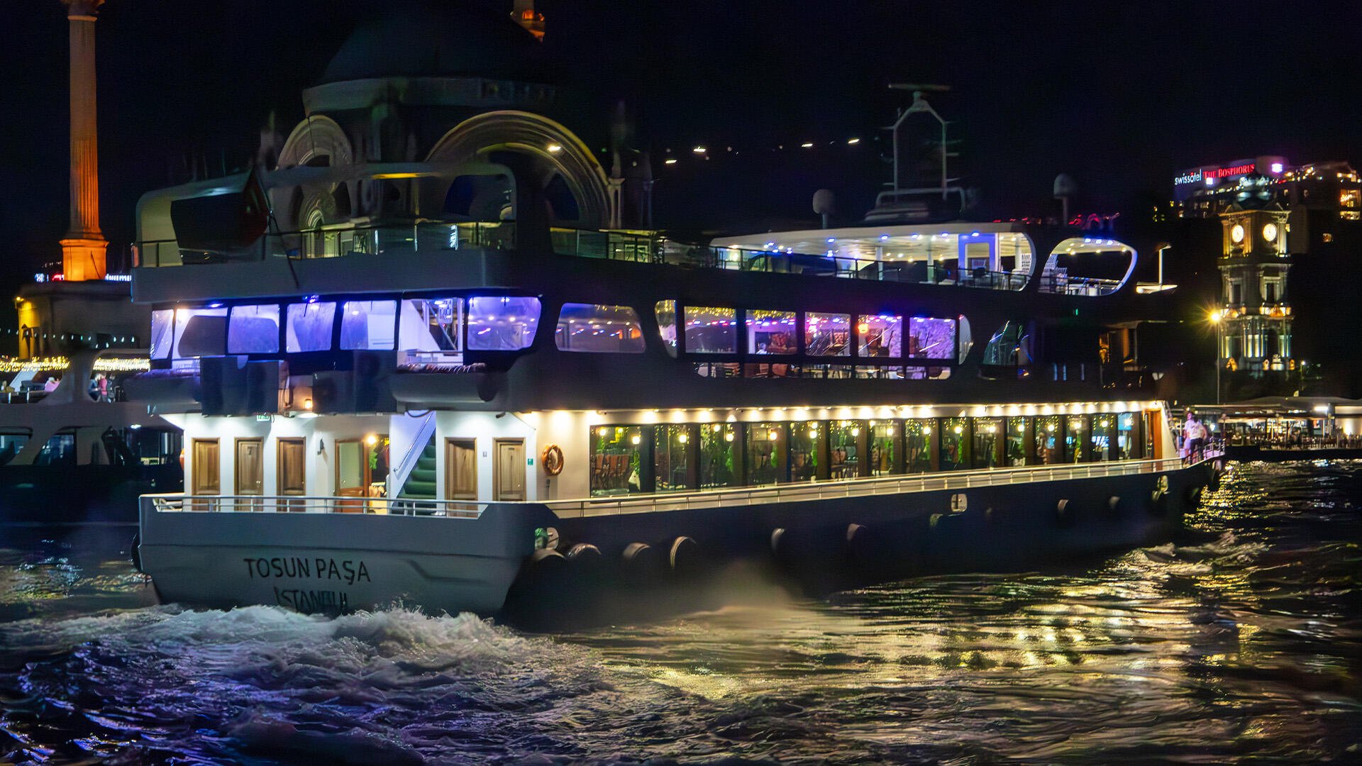 Explore Bosphorus Dinner Cruise