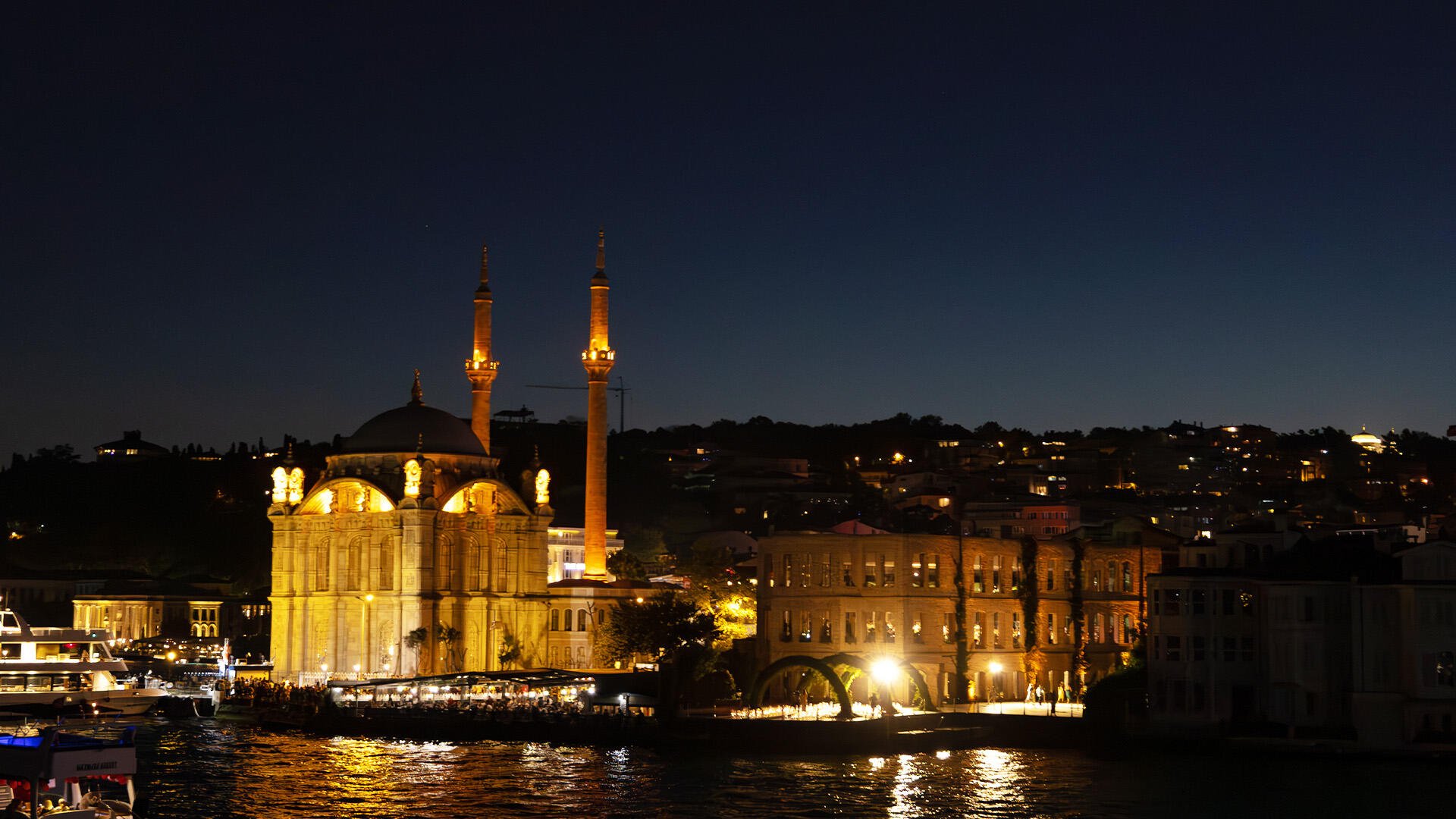 Bosphorus Dinner Cruise Nearby Attractions