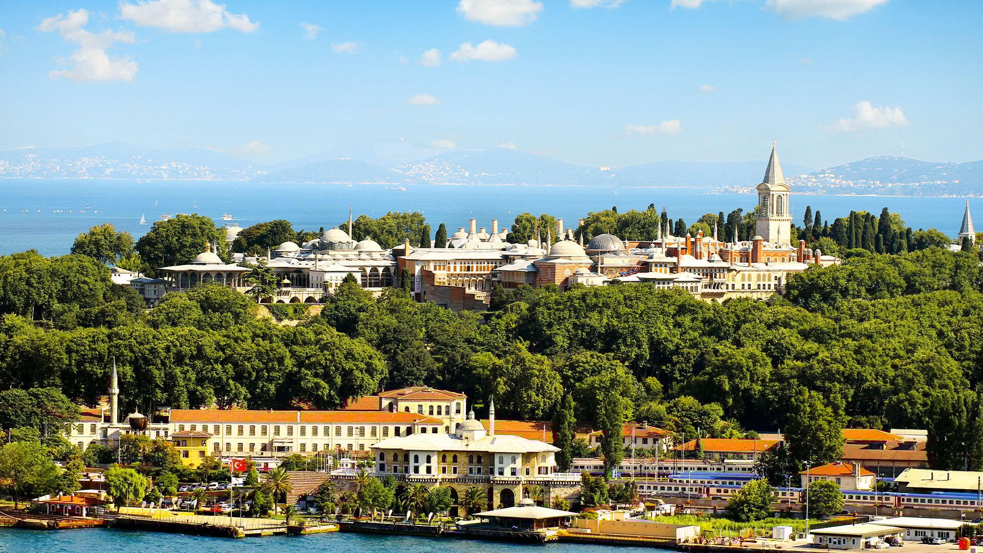 Topkapi Palace Museum Nearby Attractions