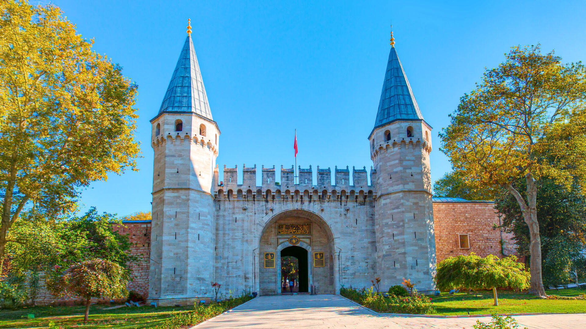 Things to Know Before Booking Topkapi Palace Tickets