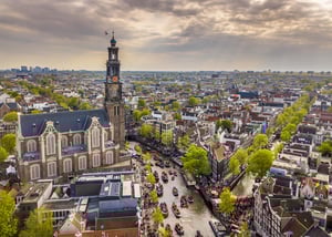 Visiting Amsterdam at Easter: Best Attractions and Travel Tips