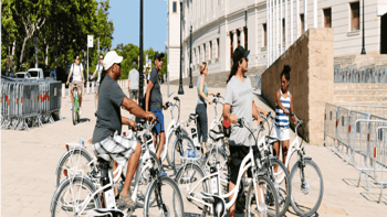Scenic Barcelona E-Bike Tour: Montjuïc Panoramic Views