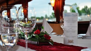 Budapest: Welcome Drink Cruise on the Danube