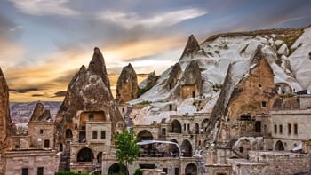 Cappadocia Red Tour with Göreme Museum, Lunch, and Hotel Transfer