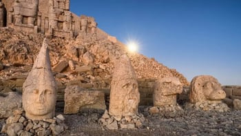 Adıyaman Mount Nemrut Archaeological Site Skip-the-Ticket-Line Ticket