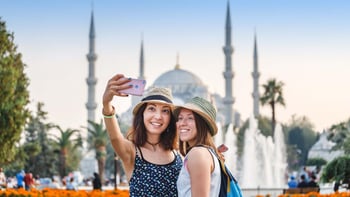 Blue Mosque Tour & Topkapi Palace Ticket