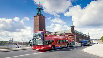 RED Sightseeing: Stockholm Hop-on Hop-off Bus with Optional Boat Tour