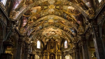 Valencia: San Nicolas, Silk Museum and Santos Juanes Church Audio-Guided Tour