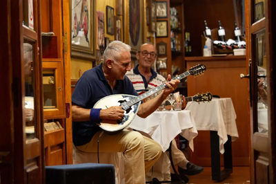 The 12 Best Taverns in Athens for an Authentic Greek Dining Experience