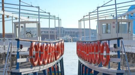  Barcelona Las Golondrinas Sightseeing Cruise