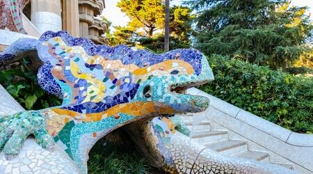  Park Güell