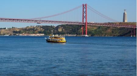  Yellow Boat: Lisbon Hop-On Hop-Off Boat Tour