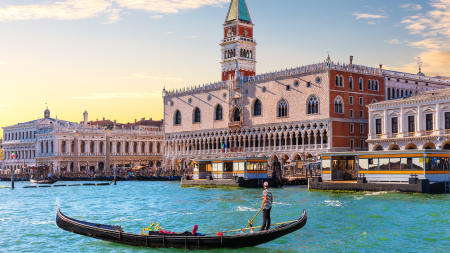  Doge's Palace