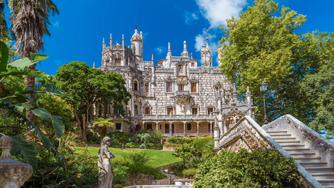 From Lisbon: Sintra, Pena Palace, Cabo da Roca, Cascais & Quinta de Regaleira Full-Day Trip
