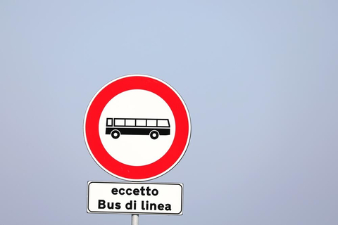 Getting Around in Florence – Buses, Trams and Tickets Made Simple