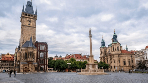 Old Town and Jewish Quarter Walking Tour