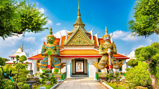 City Highlights Walking Tour