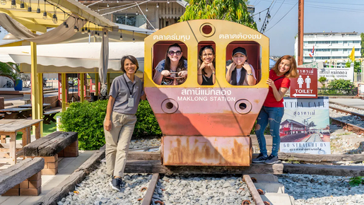 Damnoen Saduak & Maeklong Market Tour