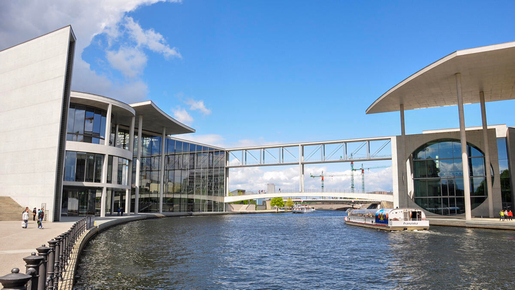 1 Hour Berlin City Highlights Cruise