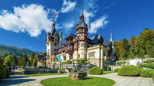 Dracula's Bran Castle, Peles Castle and Brasov Day Trip