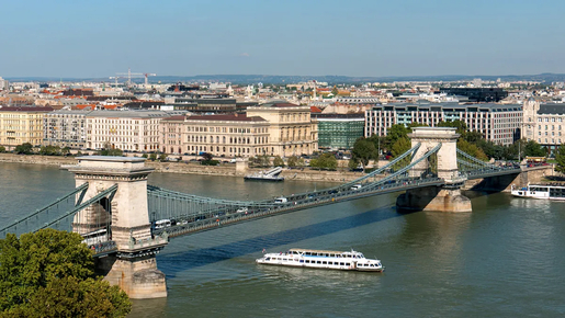 Danube River Sightseeing Cruise