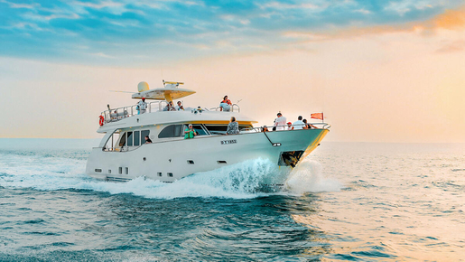 1-Hour Sightseeing Yacht Cruise