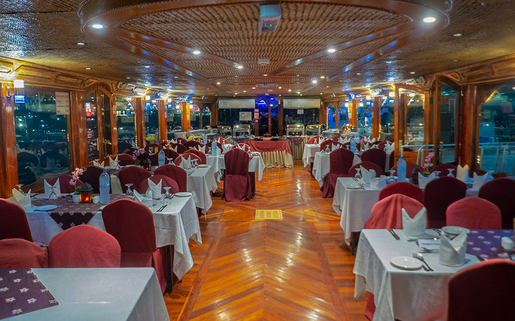Dhow Cruise with Dinner & Live Entertainment