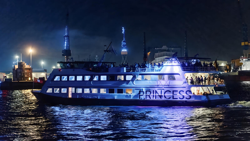 Evening Lights Speicherstadt & Harbor Cruise
