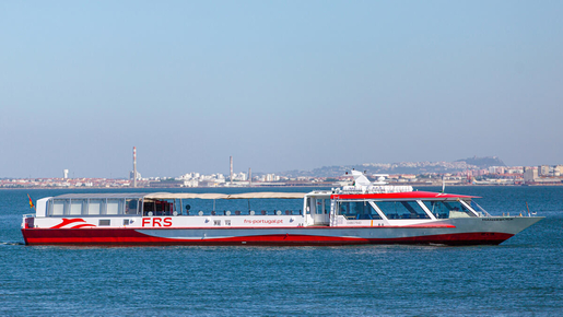 Tagus River Boat Cruise
