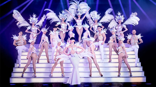 Paradis Latin Show with Optional Champagne