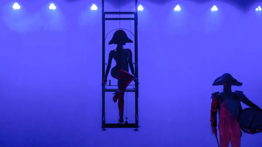 Paradis Latin Show with Optional Champagne