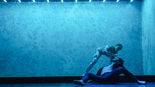 Paradis Latin Show with Optional Champagne