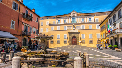 Castel Gandolfo's Apostolic Palace & Secret Garden Ticket