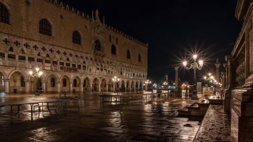 Underground Venice: Legends & Ghosts of Venice Guided Walking Tour