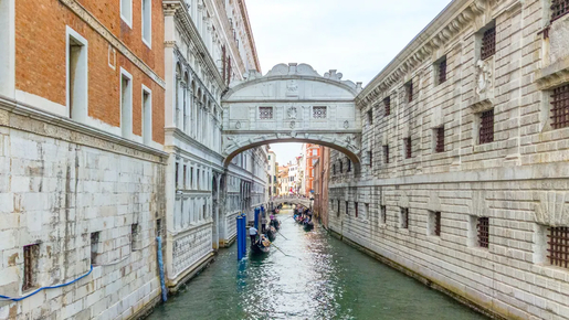 Historical Center Guided Walking Tour