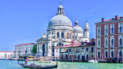 Classic Gondola Ride