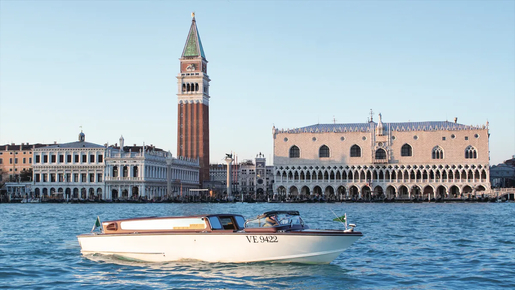 Shared Water Taxi Transfers: Venice Marco Polo Airport to/from Venice City