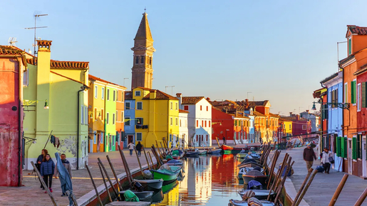 Murano & Burano Islands Boat Tour with Glass Blowing