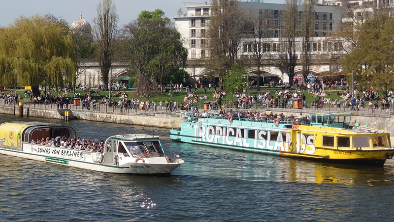 1 Hour Sightseeing Cruise on the River Spree City Pass
