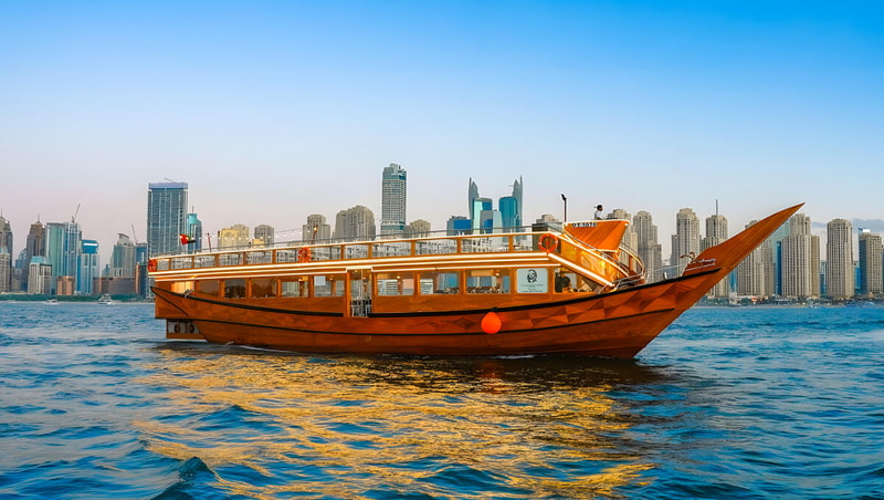 From Dubai Marina: Dhow Cruise with Dinner & Live Entertainment City Pass