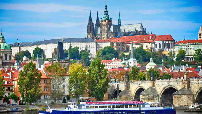 Vltava River Cruise City Pass