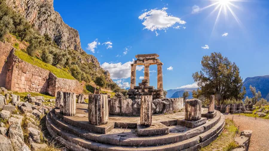 Take a Day Trip to Delphi from Athens: Explore the Ancient Oracle