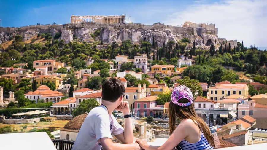 Guide to Valentine’s Day in Athens: Romantic Things to Do