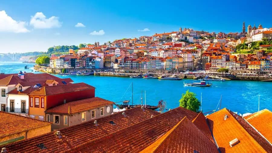 Top 10 Must-See Sights in Porto: Landmarks and Hidden Gems