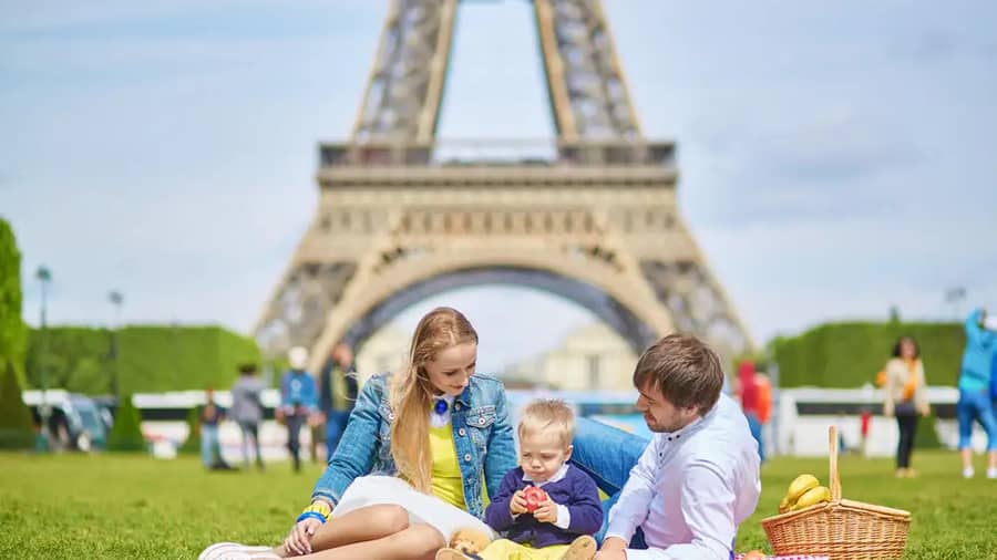 Top 14 Things to Do with Kids in Paris: A Family-Friendly Guide