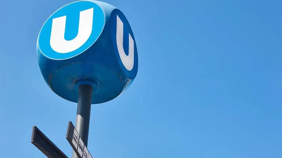 Getting Around Vienna – Metro, Trams and Buses Made Easy