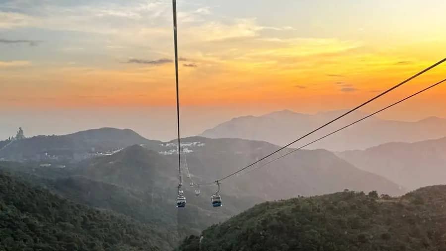 Shutterstock 2426329883