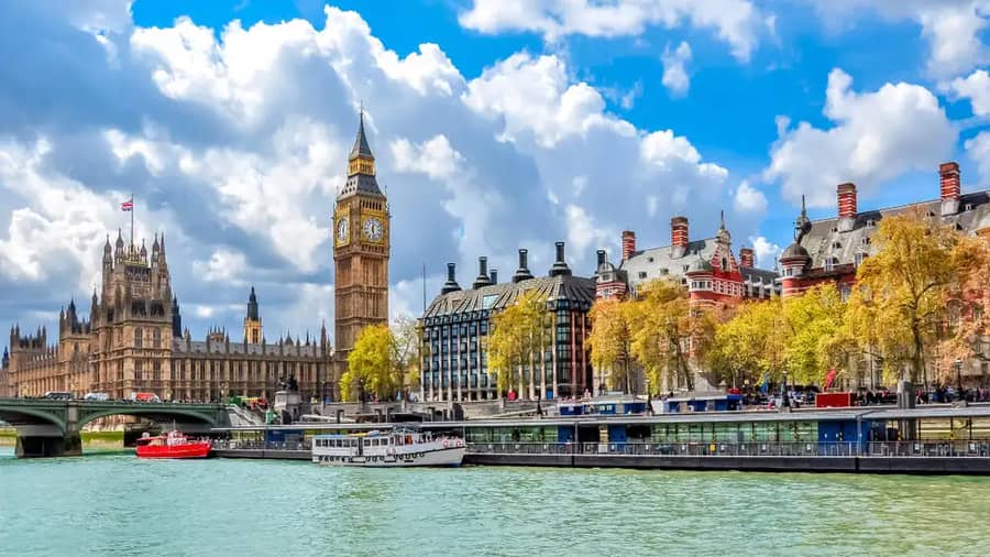 Shutterstock 1285073392